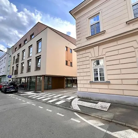 Apartment V Historickom Centre Mesta
